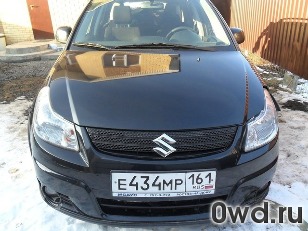 Битый автомобиль Suzuki SX4