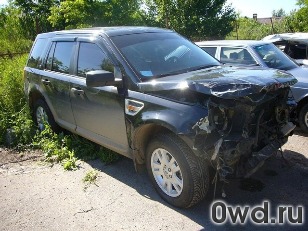 Битый автомобиль Land Rover Freelander