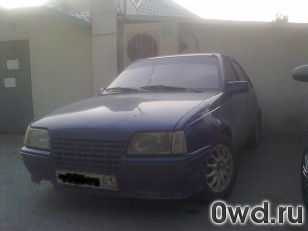 Битый автомобиль Opel Kadett