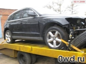 Битый автомобиль Audi Q5