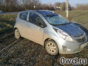 Битый автомобиль Chevrolet Spark