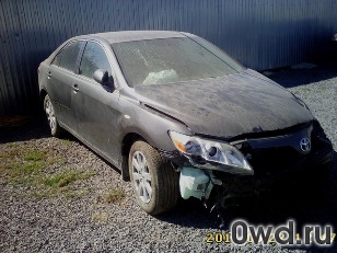 Битый автомобиль Toyota Camry